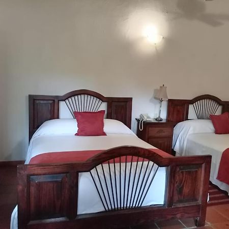 Hotel Boutique Casabella โกอาเตเปก ภายนอก รูปภาพ