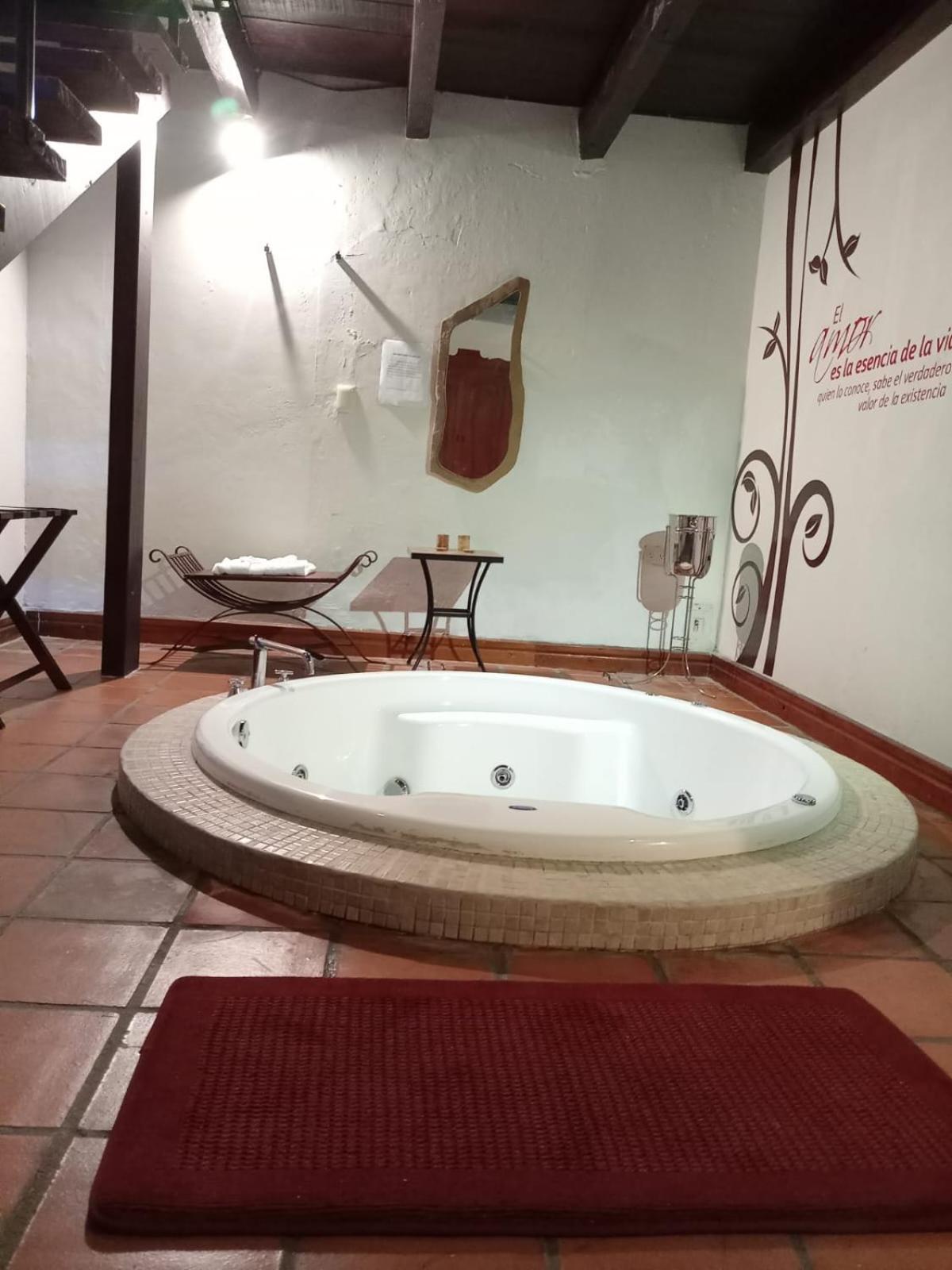 Hotel Boutique Casabella โกอาเตเปก ภายนอก รูปภาพ